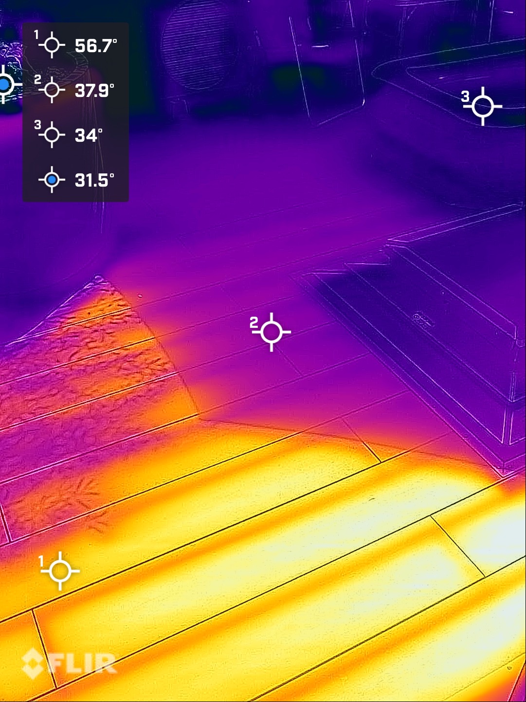 220809　テラスの床の温度