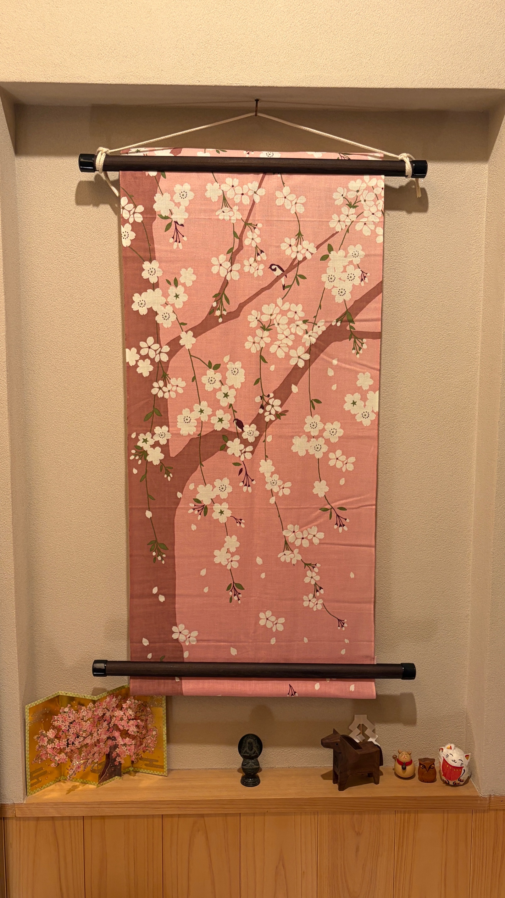 260325　事務所のニッチ「桜」